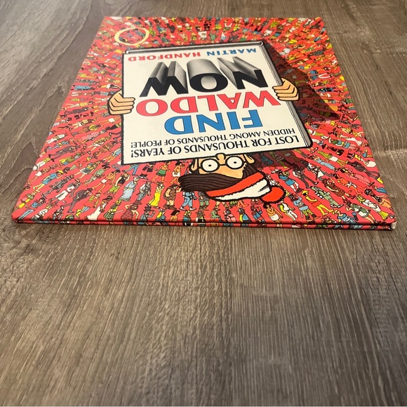 Find Waldo Now by Martin Handford (1988 Hardcover)  1st US Edition Where's Waldo - Picture 12 of 14